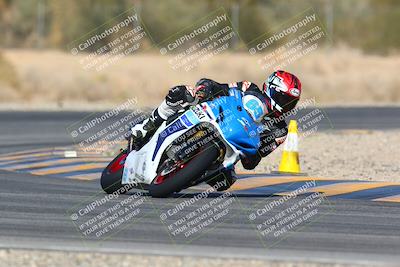 media/Jan-14-2024-SoCal Trackdays (Sun) [[2e55ec21a6]]/Turn 6 (125pm)/